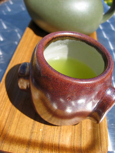 Green Tea (via <a href="http://www.flickr.com/photos/misbehave/461774321/">Miss Karen</a>)